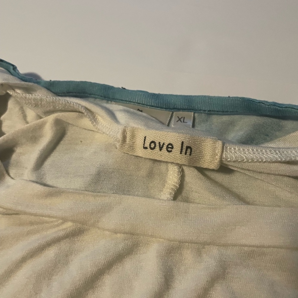 Parsley & Sage Teal to Cream Ombre Top with Button Placket - Picture 3 of 6